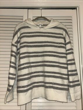 Nine West White and Gray Striped Knit Sweater